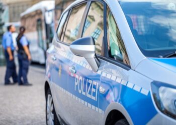 Keks umalo koban: Baka nesvjesno djeci dala slatkiše s drogom