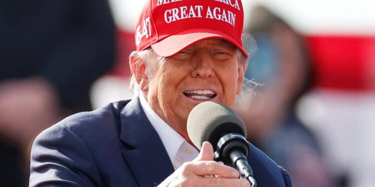 Trump zaprijetio carinama BRIKS-u: Ako se ujedine, brzo će nestati