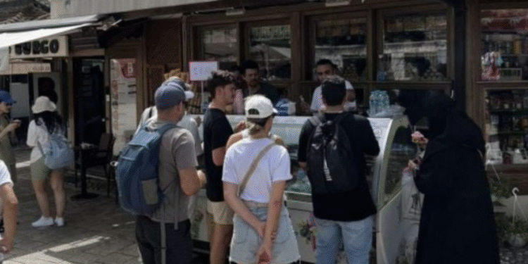 Male trgovine u FBiH od septembra mogu raditi, ali pod jednim uvjetom