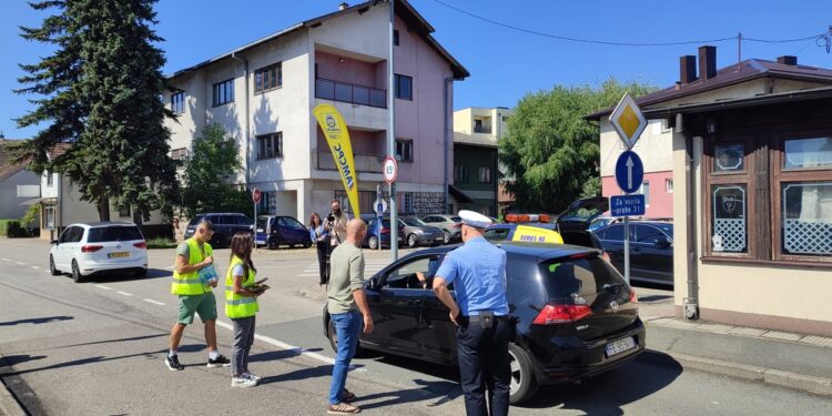 Aktivnosti u okviru kampanje „Putuj bezbjedno na odmor“ i sutra u Gradišci
