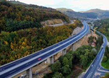 RS koristi novac od putarina mimo zakona: Umjesto u puteve, odlazi na budžetske rupe?