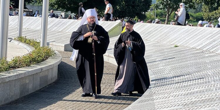 Mitropolit crnogorski u Srebrenici: Čovječanstvo danas treba zastati