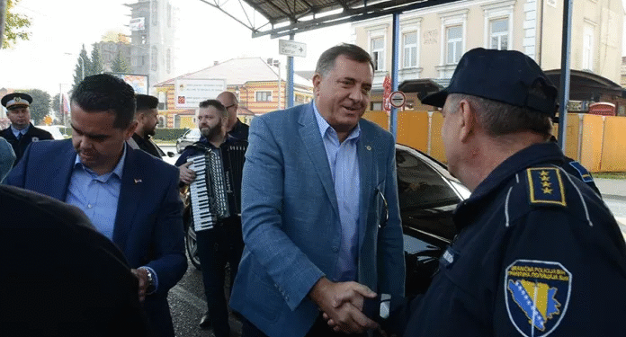 Dodik: “Tražit ću da se naplaćuje 20 eura za ulazak u BiH”