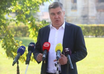 Milanović o “Za dom spremni”: Ne treba nam to, i Tuđman je to ukinuo