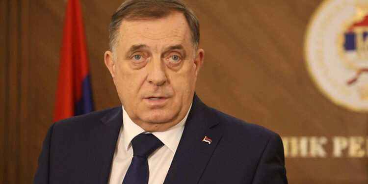 Dodik: “Proganjaćemo Šmita dok god bude živ” – tražimo pravne načine da ga tužimo zbog štete RS-u