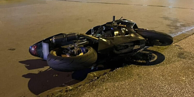 Mladi motociklista teško povrijeđen u sudaru sa BMW-om