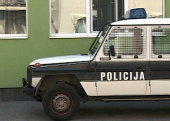 Cazin: Žena pretukla muža nakon što ga je uhvatila sa ljubavnicom