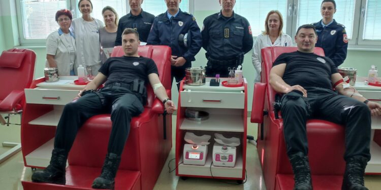 Policijci sutra i u srijedu dbrovoljno daju krv