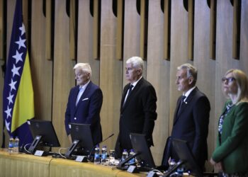 Novi pokušaj smjena kadrova SNSD-a na hitnoj sjednici Doma naroda