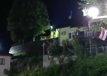 Bošnjaci zabrinuti: U Srebrenici se večeras ore nacionalističke pjesme