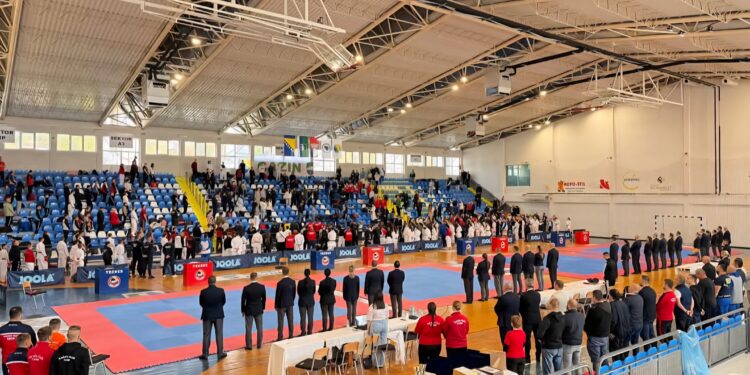 Novi uspjeh karatista Nitena na prvenstvu BiH u Cazinu (FOTO)
