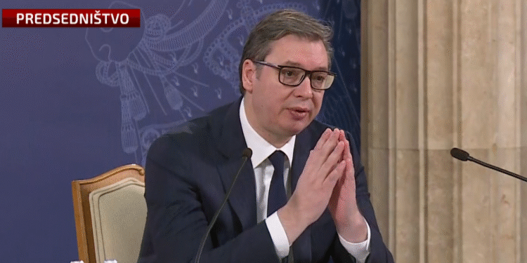 Vučić optužio “blokadere” za propast NIS-a, Milivojević uzvratio: „Bolest je uznapredovala!“