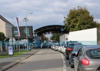 Manje gužvi u Gradišci nakon uvođenja EES-a: Biometrija usporava prvog prelaska, ali redovi kraći