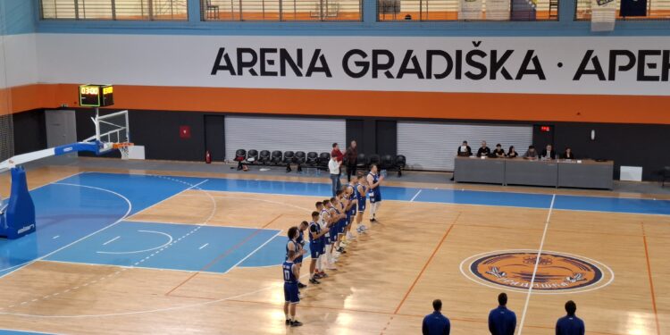 Neizvjestan meč između Stars Basketa i Une pripao gostima (FOTO)
