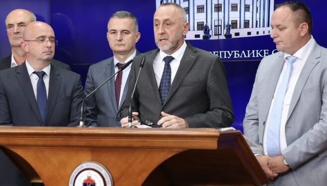Socijalni partneri dogovorili – najniža neto plata u Srpskoj 1.000 KM