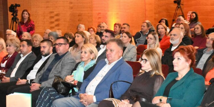Predstavljani časopisi “Gradiški zbornik” i  “Istina o Srbima”