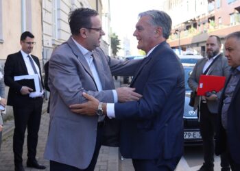 Razgovarao sam danas sa predsjednikom Sindikata obrazovanja, nauke i kulture Republike Srpske Draganom Gnjatićem o nastavku naše uspješne saradnje.