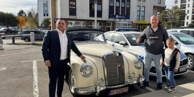 Automobil prvog njemačkog kancelara posjetio Laktaše (FOTO)
