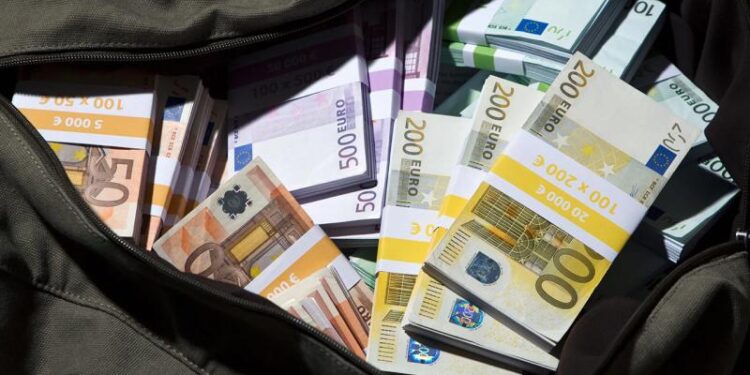 Od ugovora do bogatstva: AI igra donijela više od 450 milijardi