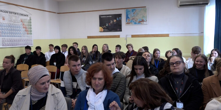 Gradiška domaćin Parlamenta mladih sa sliva rijeke Save