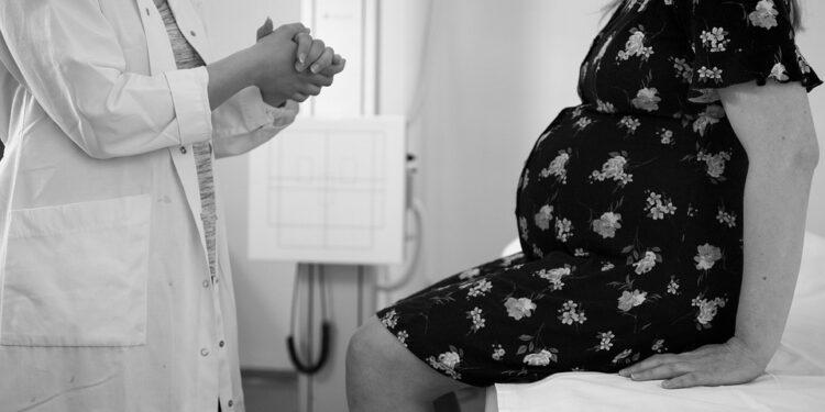 FZO Srpske: Izmijenjen program prenatalnog testiranja trudnica