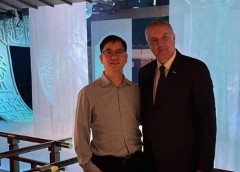 Višković sa kineskim partnerima o izgradnji dionice auto-puta Vukosavlje-Brčko
