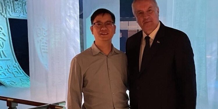 Višković sa kineskim partnerima o izgradnji dionice auto-puta Vukosavlje-Brčko