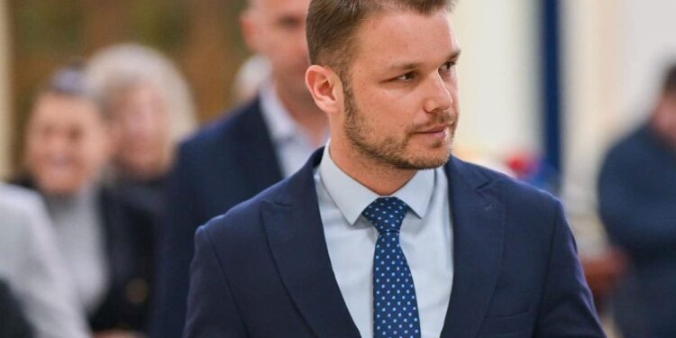 Stanivuković tvrdi: Spriječena milionska pljačka kroz tender za radare