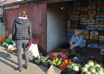 Iskustva Mirka Stajčića, najstarijeg povrtlara na pijaci: Srpčani su bolji kupci od Gradiščana (FOTO)