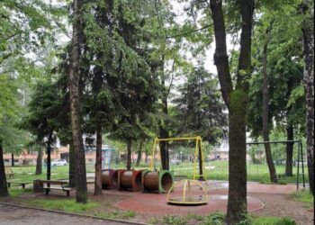 Građani Banjaluke ogorčeni: Žele uništiti dječiji park kako bi napravili parking