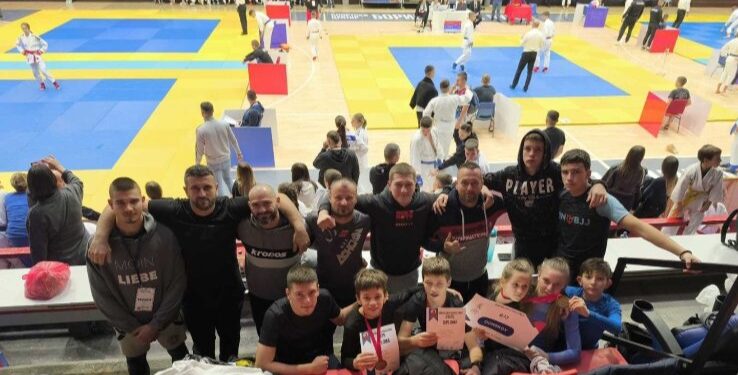 Članovi gradiškog kluba „Donskoj BJJ VIN“ osvojili 12 medalja u Banjaluci (FOTO)