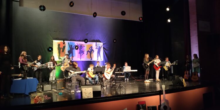 Održan koncert polaznika muzičke radionice „Marina“