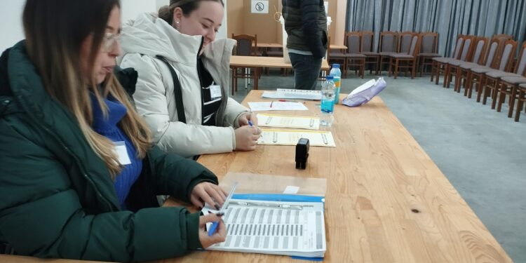 Na biračkom mjestu Brestovčina 1 registrovana su 952 birača.