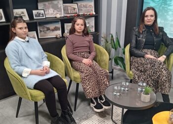 Osnovci iz Nove Topole učestvovali na panel diskusiji
