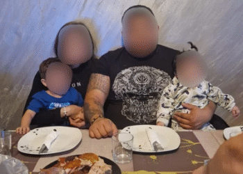 Tragedija u Srbiji: Vraćali se sa putovanja, pa naletjeli na autobus, majci se bore za život