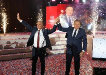 Svrgnuti predsjednik bodri bosanske Srbe prema “majci Rusiji”