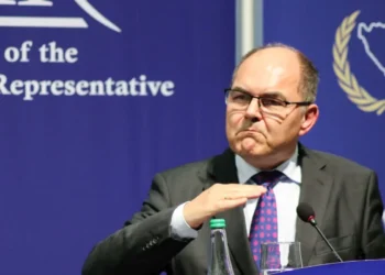 Schmidt za njemačke medije: Ako od ideje ‘srpskog sveta’ nastanu zakoni, reagovat ću!