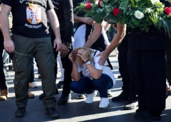 Traži pravdu za svoje dijete: Majka čiji je sin poginuo u padu nadstrešnice započela štrajk glađu