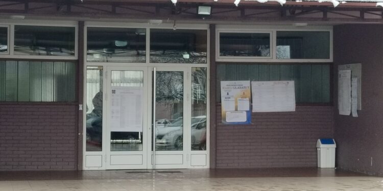 Izlaznost u Gradišci do 11 časova 8,7 odsto