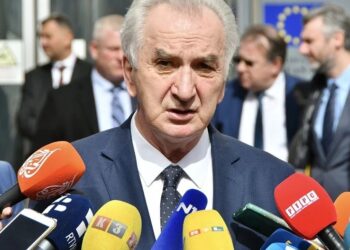 Zahuktao se proces: SDS predložio Mirka Šarovića za glavnog pregovarača BiH s EU