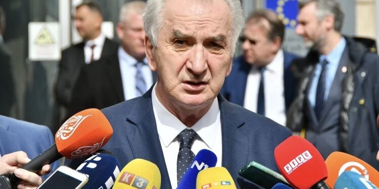 Zahuktao se proces: SDS predložio Mirka Šarovića za glavnog pregovarača BiH s EU