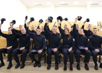 SIPA dobila 14 novih policajaca: Završena obuka prve kategorije