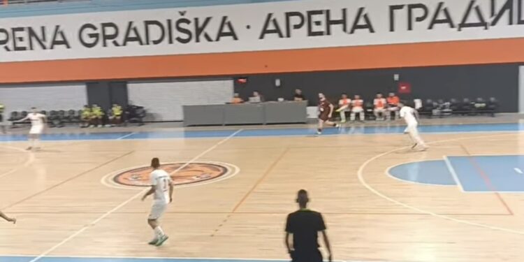 Desetka za kraj: Po četiri gola Vladimira Savkovića i Slavena Kovljena