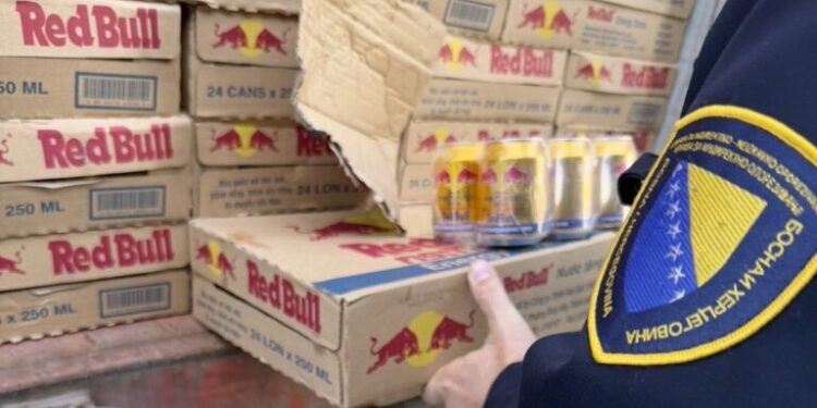 U Gradišci pronašli 69.600 limenki lažnog Red Bulla (FOTO)