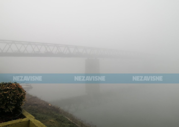 Treći dan u magli: Gradiška i okolina pod gustim smogom, vozači u problemu