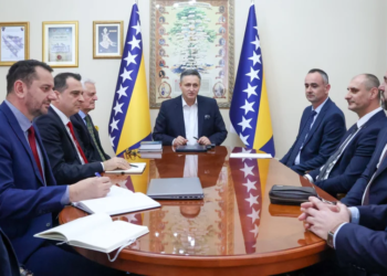 Bećirović upozorio američke senatore: Pojedini lobisti pokušavaju svesti Bošnjake na vjersku grupu