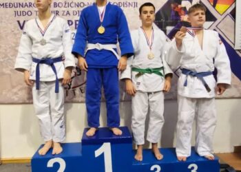 Zlatne medalje za Nikolu Mizdraka i Relju Lakića, bronza Damjanu Bajiću (FOTO)