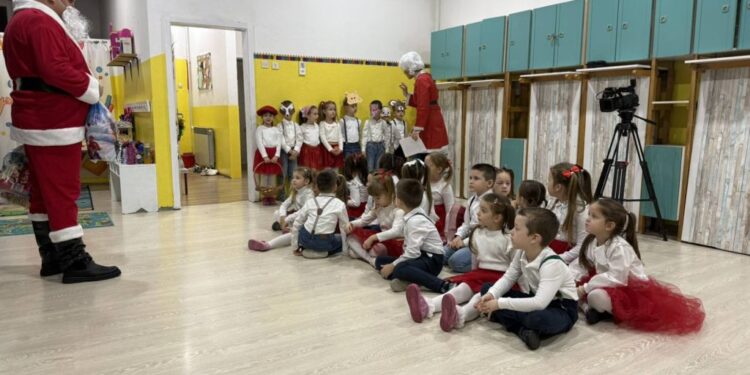 Dječija predstava „Novogodišnja čarolija“ u programu RTVG-a