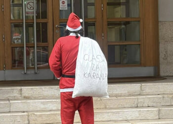 Djed Mraz u CIK donio glasove za Sinišu Karana: “Poželio je da bude predsjednik RS”