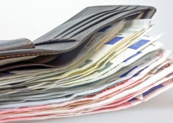 Njemica pokušala prokrijumčariti 25 zlatnih poluga u BiH: U kući joj pronađeni i lažni euri
